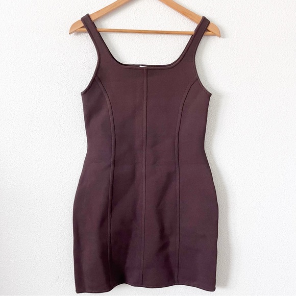 Aritzia Babaton Sculpt Knit Seamed in Rich Mocha Brown Mini Dress - Picture 2 of 9